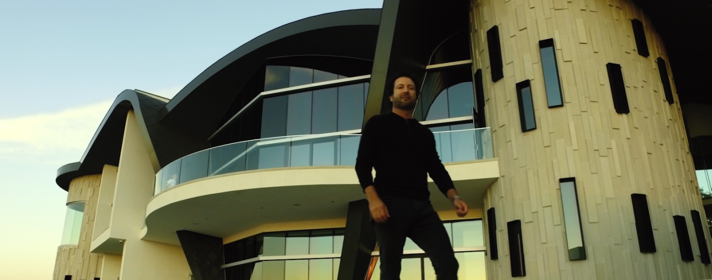 Manta House — 3